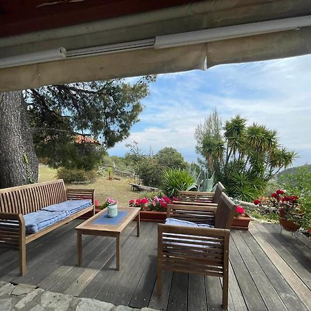 Villa Athos Сарті Екстер'єр фото