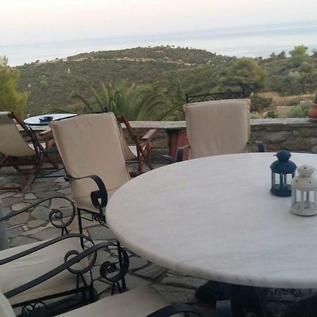 Villa Athos Сарті Екстер'єр фото