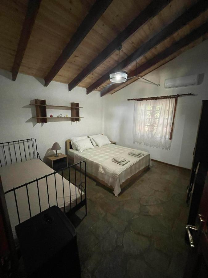 Villa Athos Сарті Екстер'єр фото