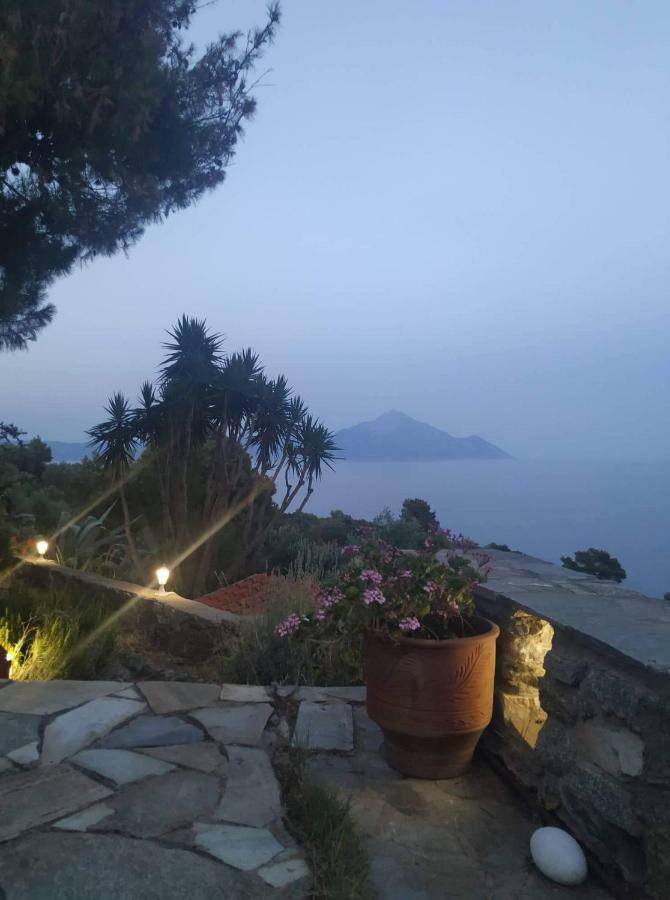 Villa Athos Сарті Екстер'єр фото