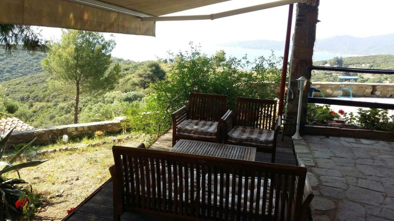Villa Athos Сарті Екстер'єр фото